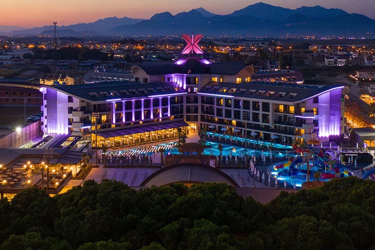 The X Belek